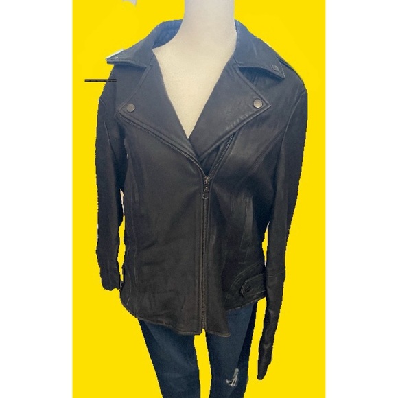 Women's Black Leather Jacket - Picture 2 of 7